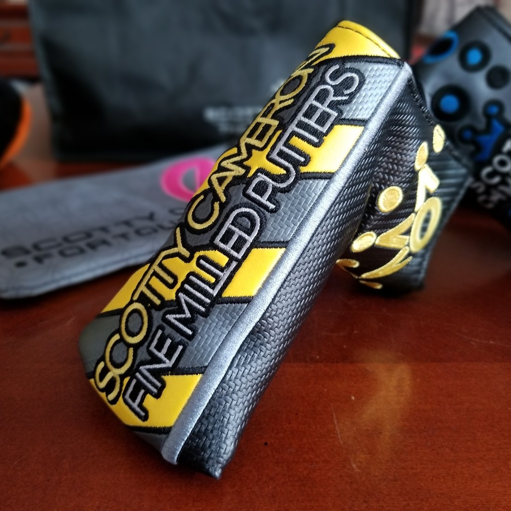 Scotty Cameron Gallery Custom Caution Stripe Crown